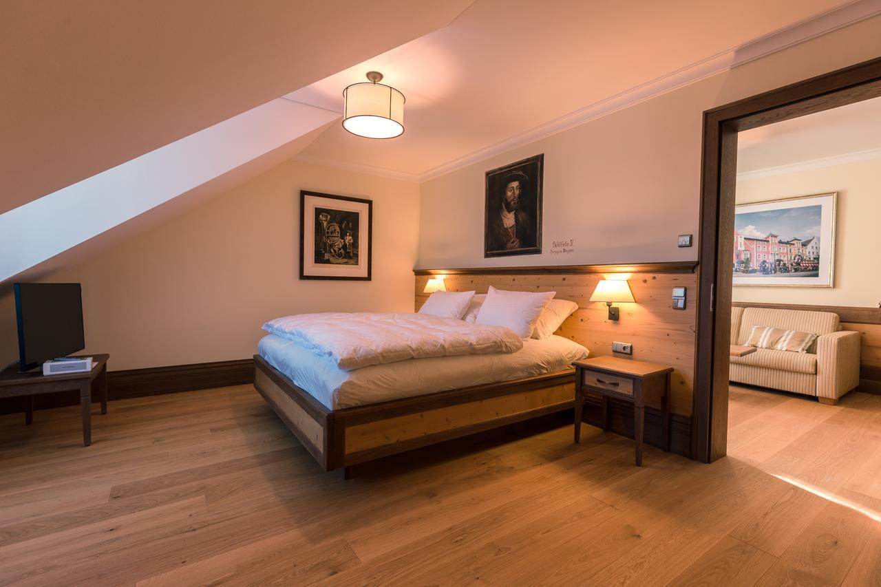 Hotel & Gaststaette Zum Erdinger Weissbraeu Мюнхен Экстерьер фото