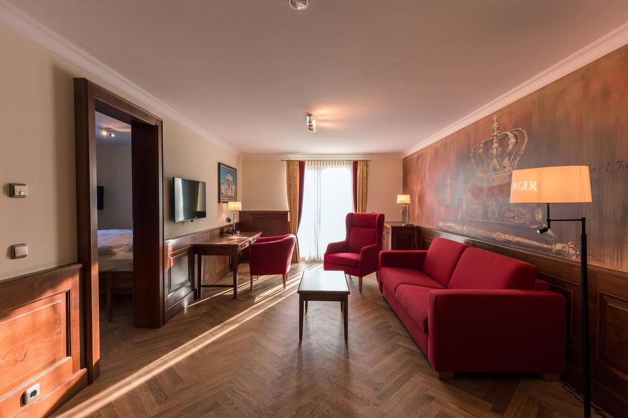 Hotel & Gaststaette Zum Erdinger Weissbraeu Мюнхен Экстерьер фото